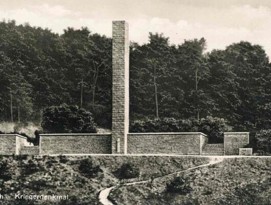 Thumbnail for the post titled: Das Kriegerdenkmal